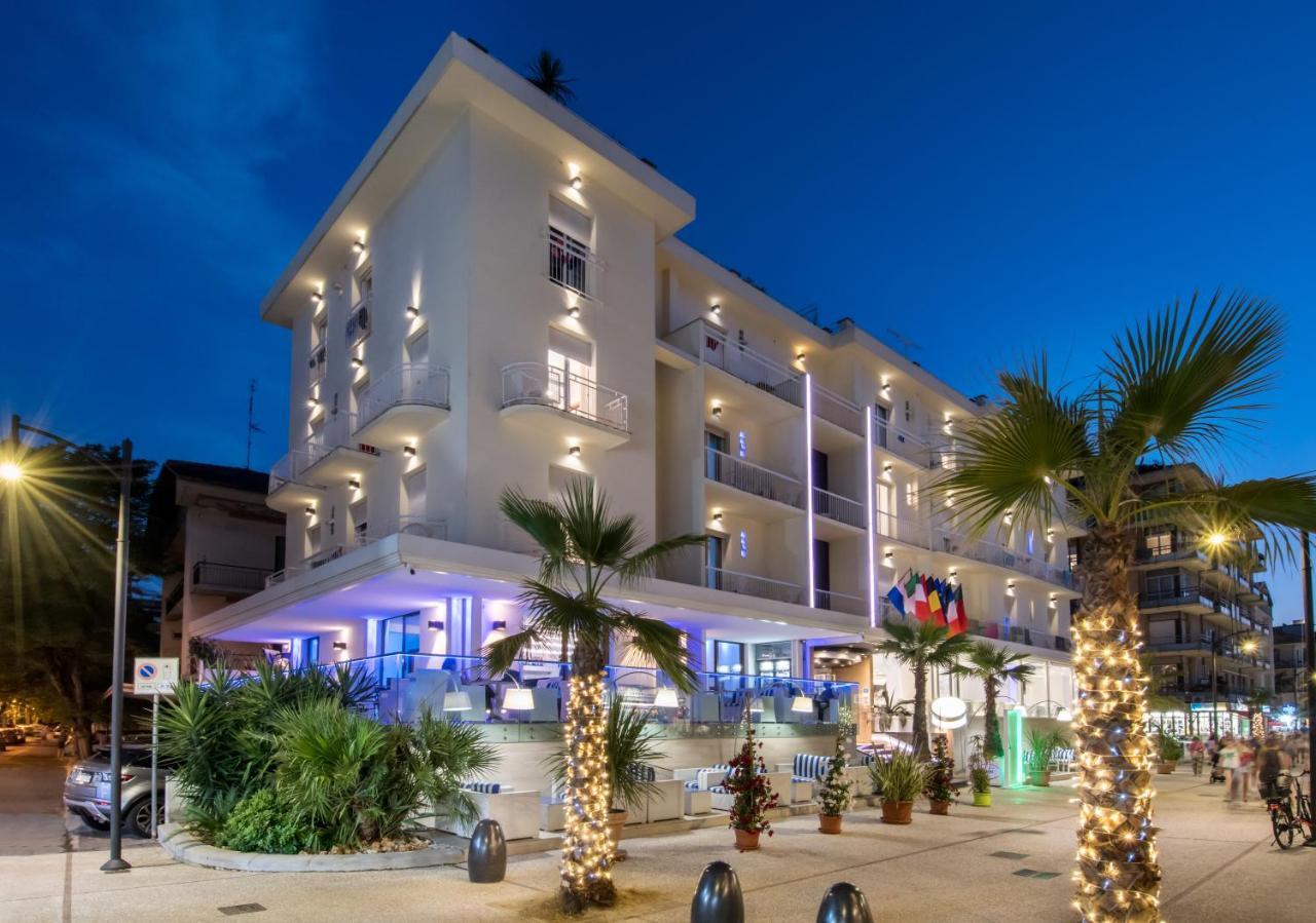 Hotel Lido カットーリカ エクステリア 写真