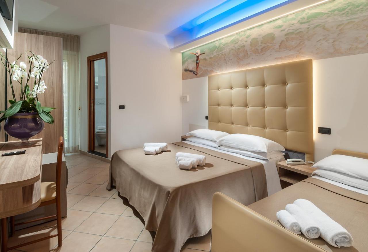 Hotel Lido カットーリカ エクステリア 写真