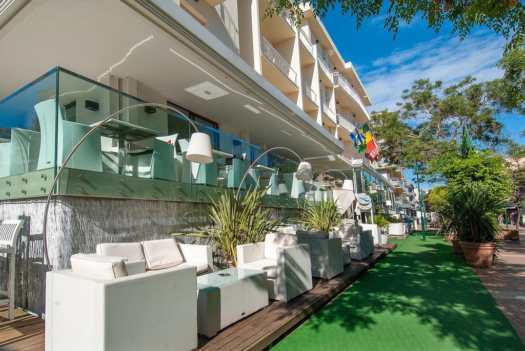Hotel Lido カットーリカ エクステリア 写真